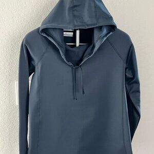 Woman’s Columbia Omni-Wick Hoodie